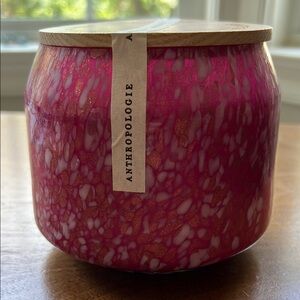 Anthropologie Sweet Tonka & Vanilla candle